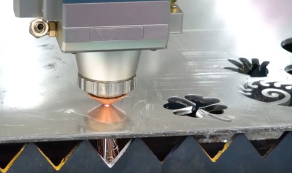 Ӱ�켤���и����ʵ����غ����ٽ���