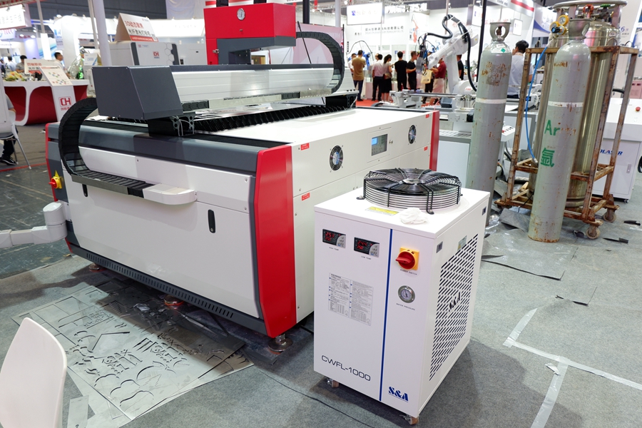 ���˼������Ϊ���ܹ�ҵ��׷��?